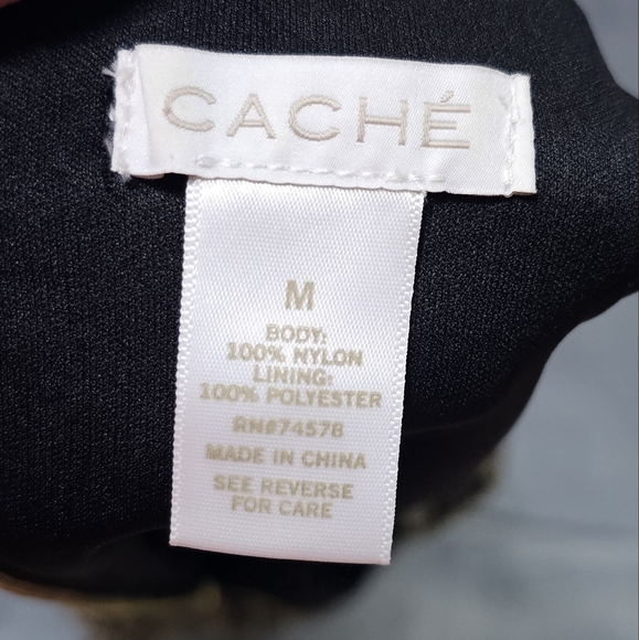 CACHE | CROCHETED LACE COCKTAIL BODYCON QUARTER SLEEVE DRESS - Picture 15 of 16